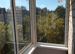Остекление балкона холодной раздвижной алюминиевой системой Проведал.