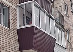 Остекление балкона с выносом по фронту на 200 мм. mobile